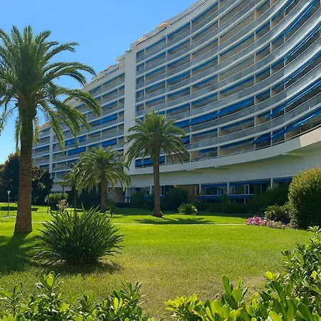 Cosy Avec Piscine - Cannes Marina Appartement *