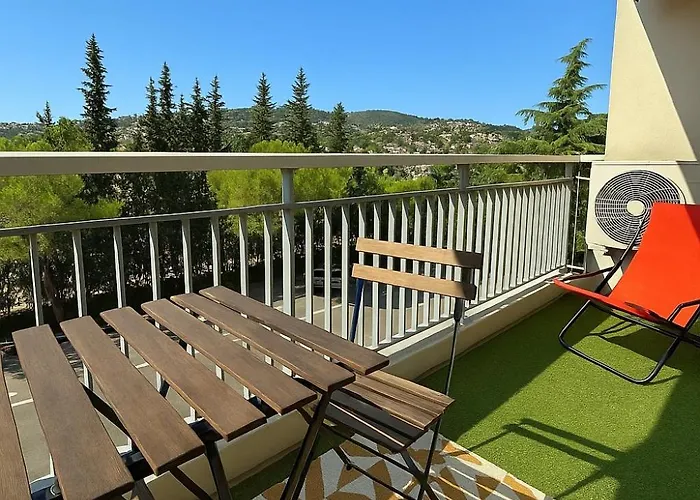 Appartement Cosy Avec Piscine - Cannes Marina *
