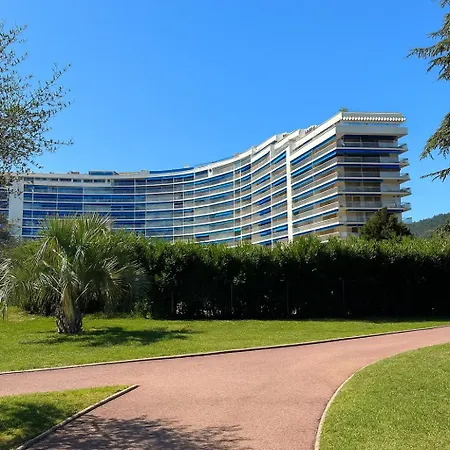 Cosy Avec Piscine - Cannes Marina Mandelieu